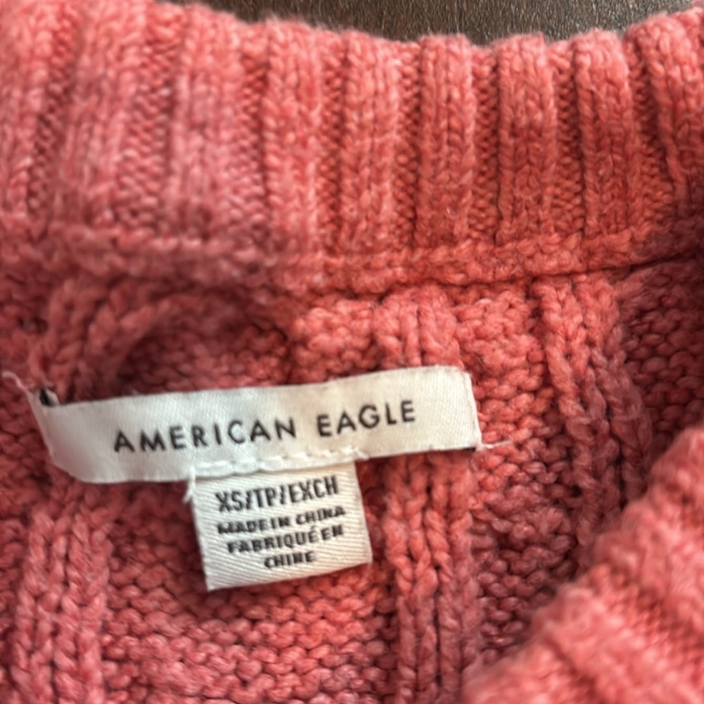 American Eagle Women's red/pink sweater XS - Picture 2 of 3